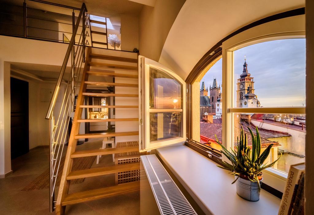 Rooftop Triplex Apartment In Centre Hradec Králové Esterno foto